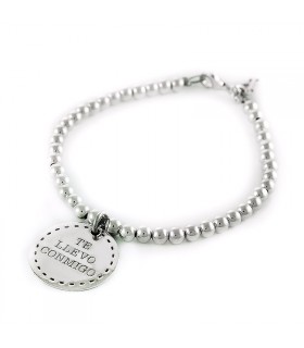 Pulsera personalizada de plata con medalla y nombre grabado