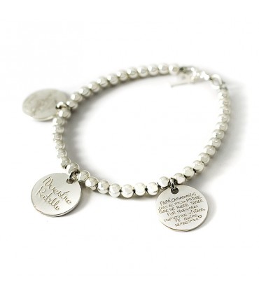 Pulsera personalizada de plata con medalla y nombre grabado