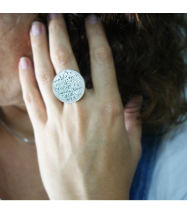 Anillo de plata personalizado con nombres o dibujos