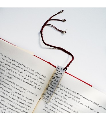 Punto de libro personalizado de plata con nombres o dibujos grabados