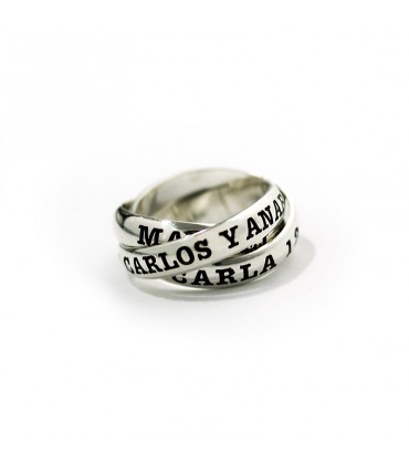anillo personalizado de plata con grabado