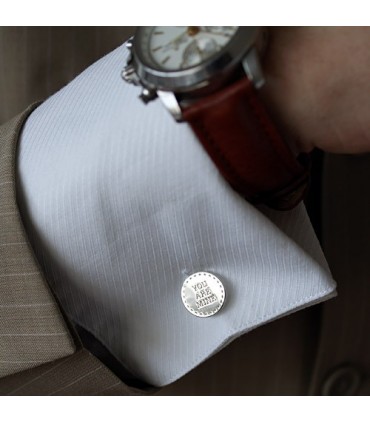 	Gemelos personalizados de plata con grabado