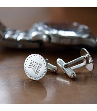 	Gemelos personalizados de plata con grabado