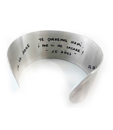 Brazalete personalizado grabado con nombres profe
