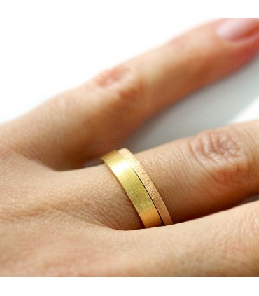 Alianza de boda oro rosa y oro amarillo