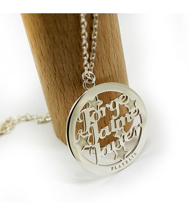 Collar personalizado de plata con nombres